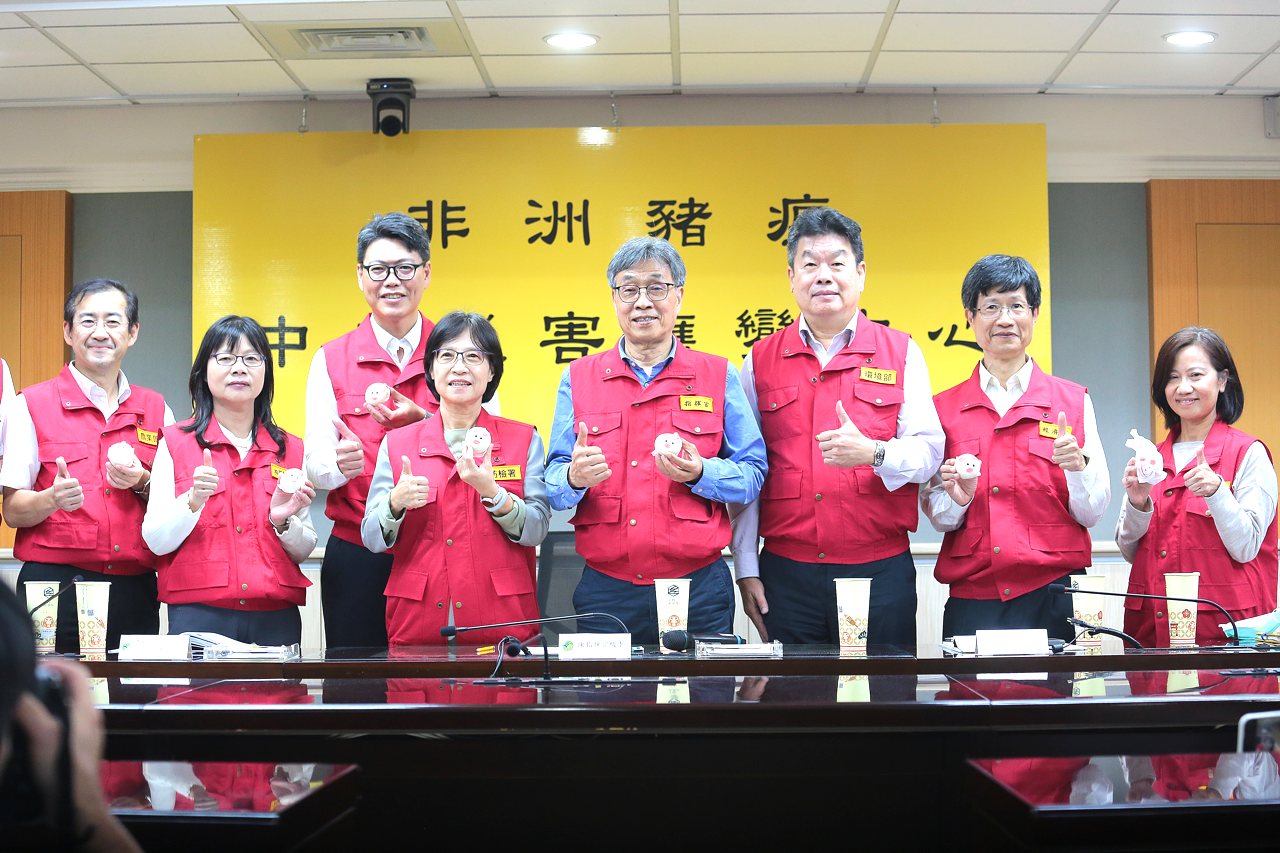 非洲豬瘟 Day16》台中市府道歉，農業、環保局長免職，中央獎勵運銷出豬，維持豬價