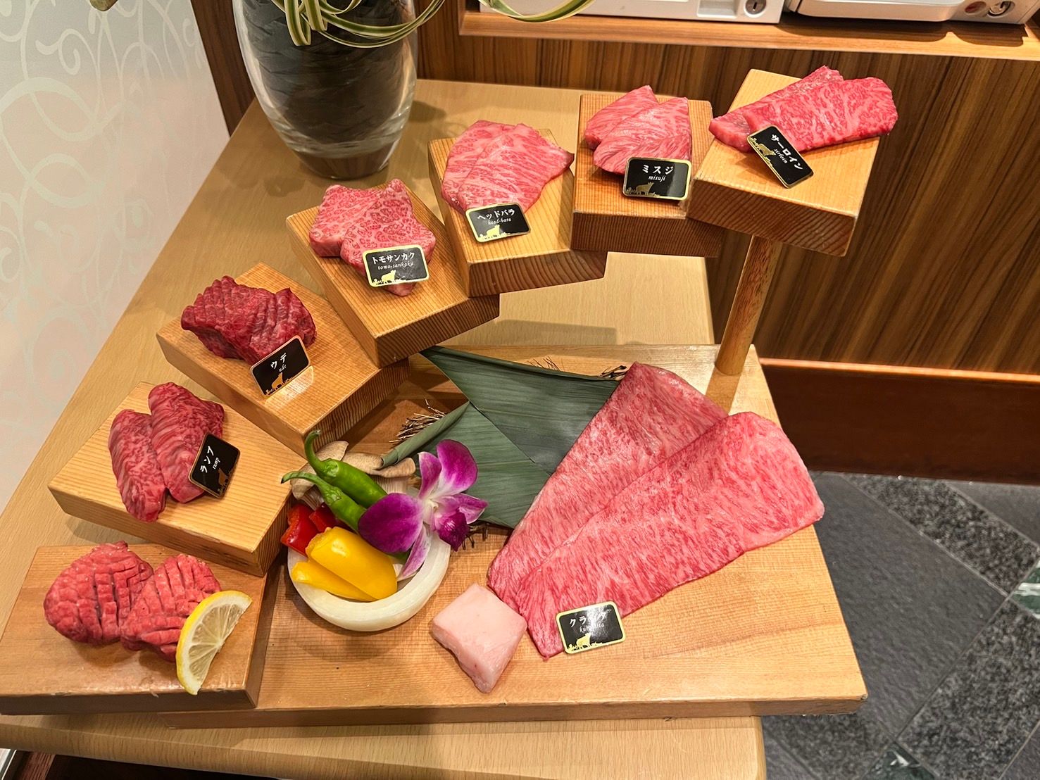 辜仲諒包和牛餐廳犒賞台灣隊 發7千萬獎金曝聲音沙啞原因's OG Image