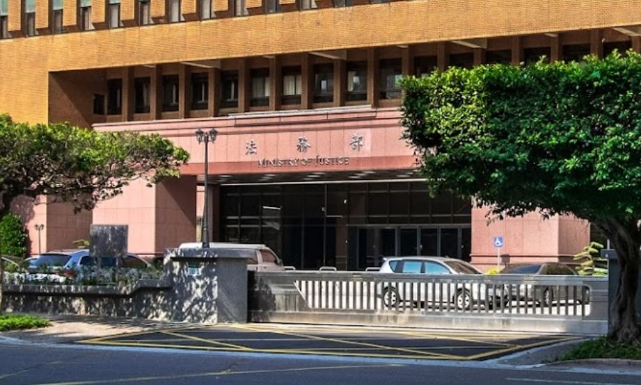 法務部修法擬刪「兄弟姊妹特留分」 保障遺囑自由與弱勢手足's OG Image