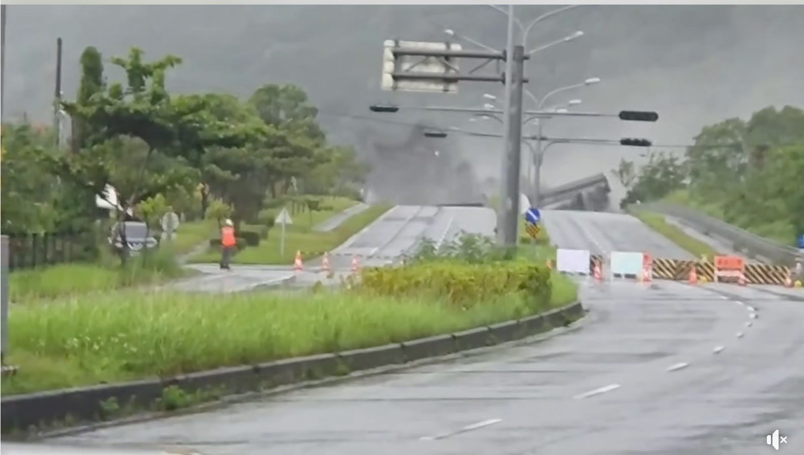 【生成式AI實測報告】災難當下能信AI嗎?馬太鞍溪堰塞湖潰堤事件實測分析's OG Image